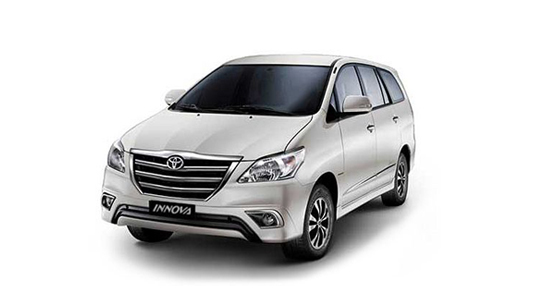 innova-car-for-rent-in-calicut